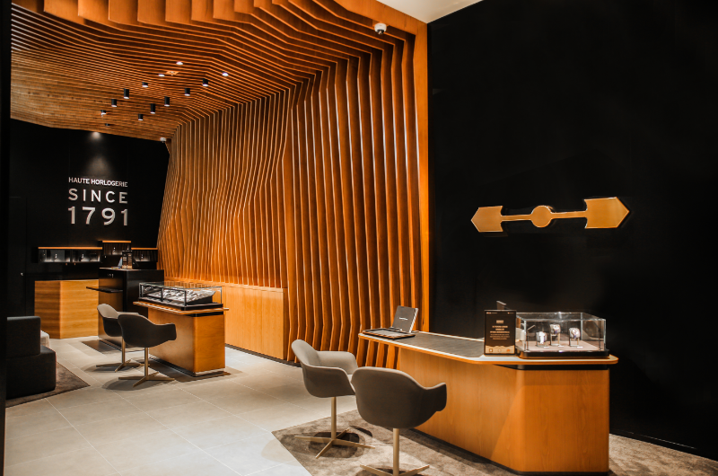 Girard-Perregaux Boutique - Xin Hai Gang - 2