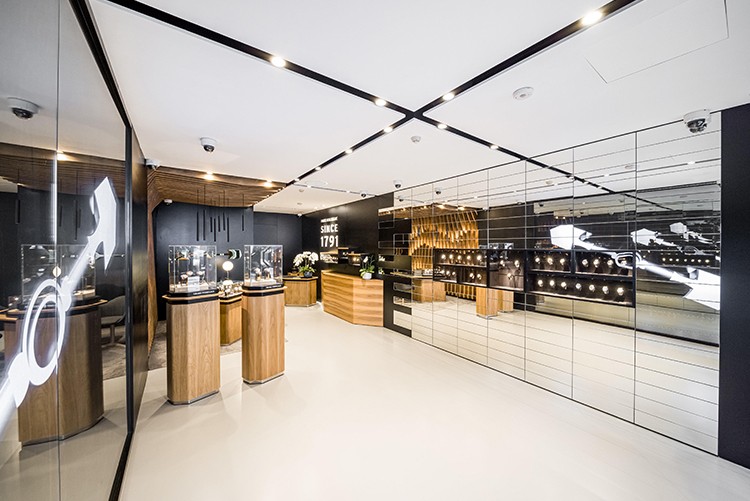 Girard-Perregaux Boutique - SKP Chengdu - 1