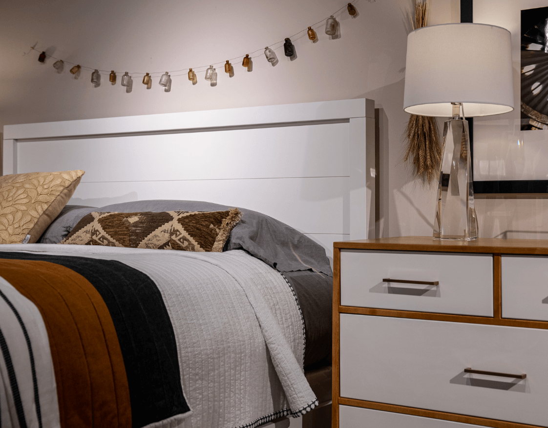 MAVIN - Wood Furniture Altamonte Springs - 1