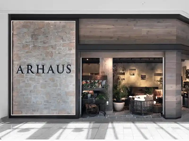 Arhaus - 1
