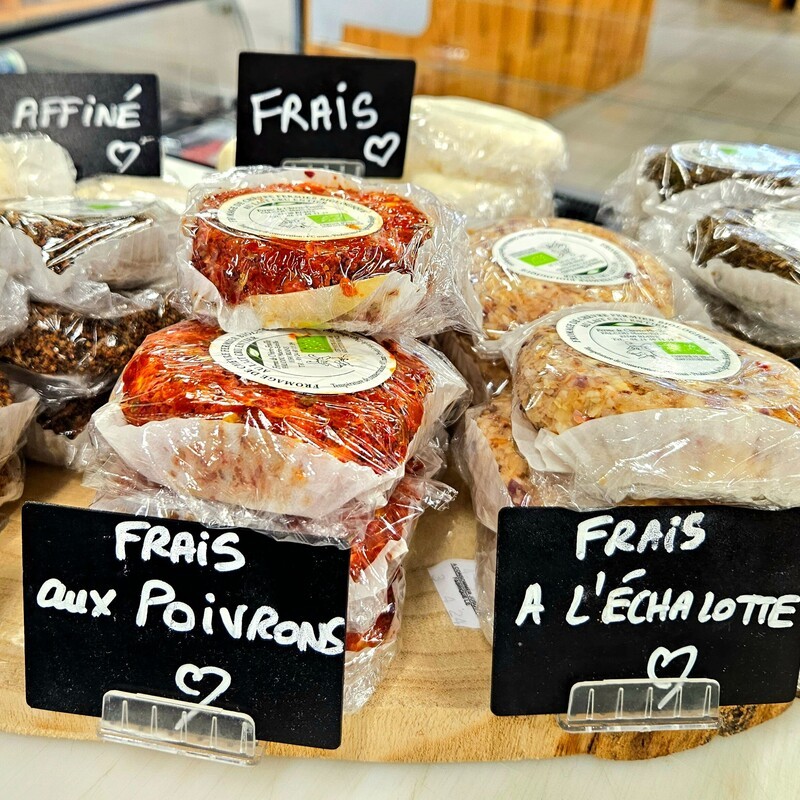 FROMAGES DE CHEVRES (RIANS)  Les Comptoirs de la bio