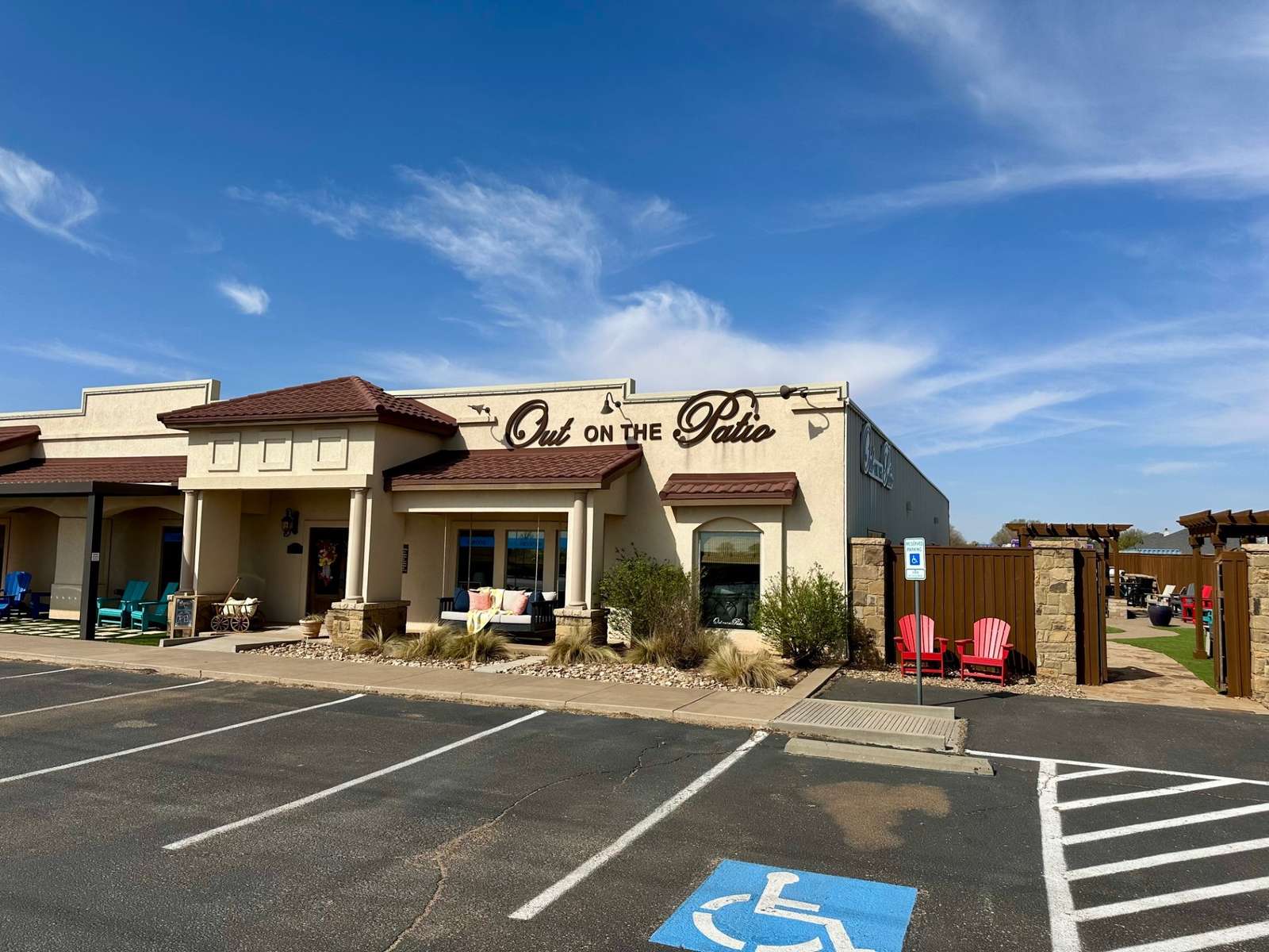 O.W. Lee Outdoor Furniture Store Lubbock - 1