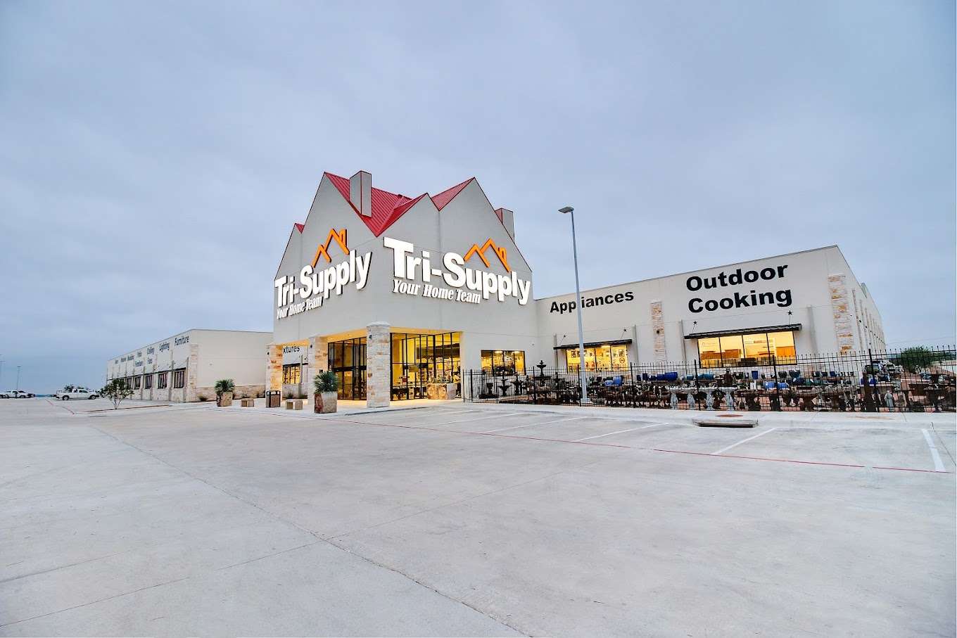 O.W. Lee Outdoor Furniture Store Beaumont - 1