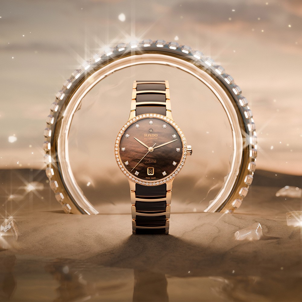 Rado Centrix Automatic Diamonds – stainless steel and high-tech ceramic bracelet watch with diamond hour markers