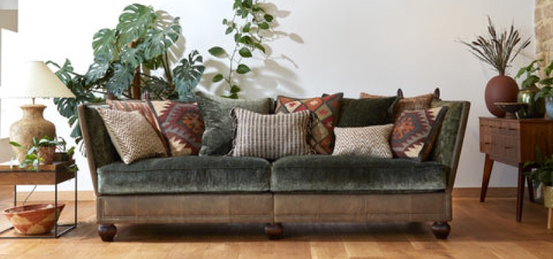 Quirky Sofas tetrad